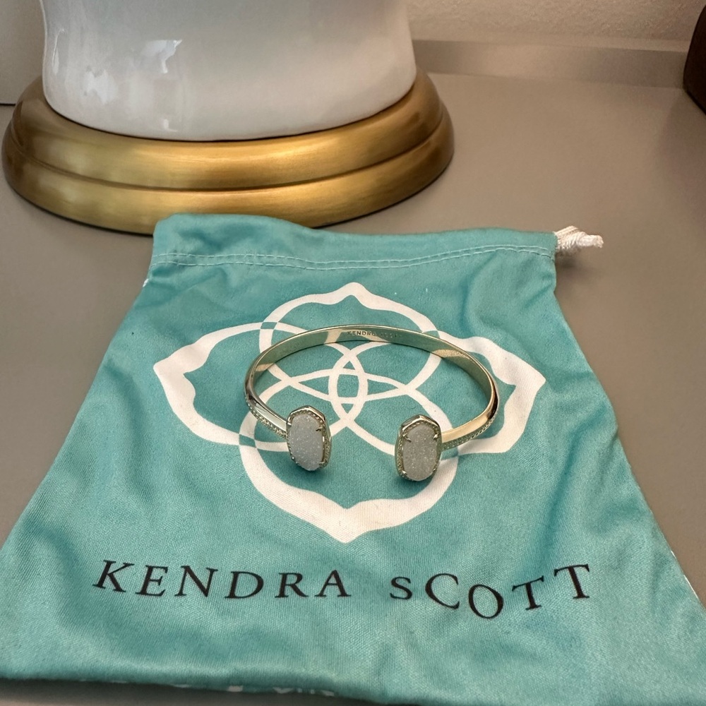 Kendra Scott Elton Gold Cuff Bracelet in Iridescent Drusy